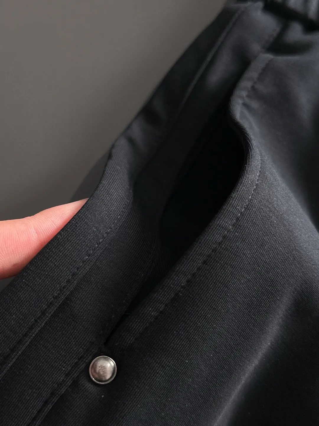 P150， 🐎 🆕2026 New Arrival ！ Classic LOGO ， ， ， 。 ， 。 ：Black Dark Gray Size：29-36